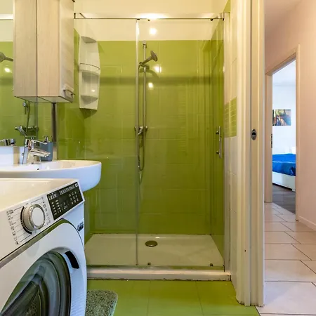 Apartment Airport Marco Polo -free Park-
