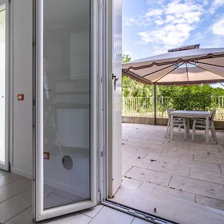 Apartment Airport Marco Polo -free Park- *